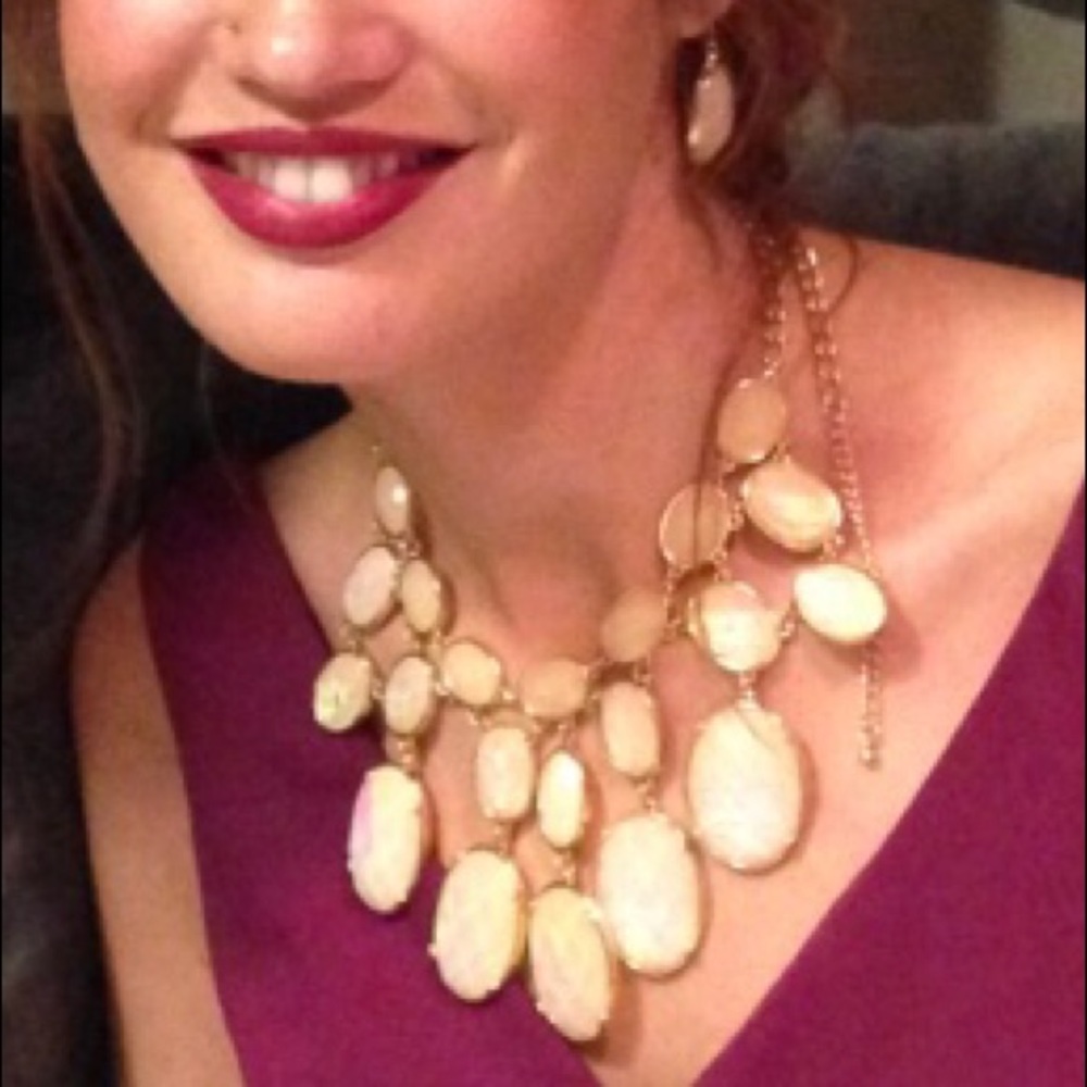 Charming Charlie’s Peachy Bibb Necklace